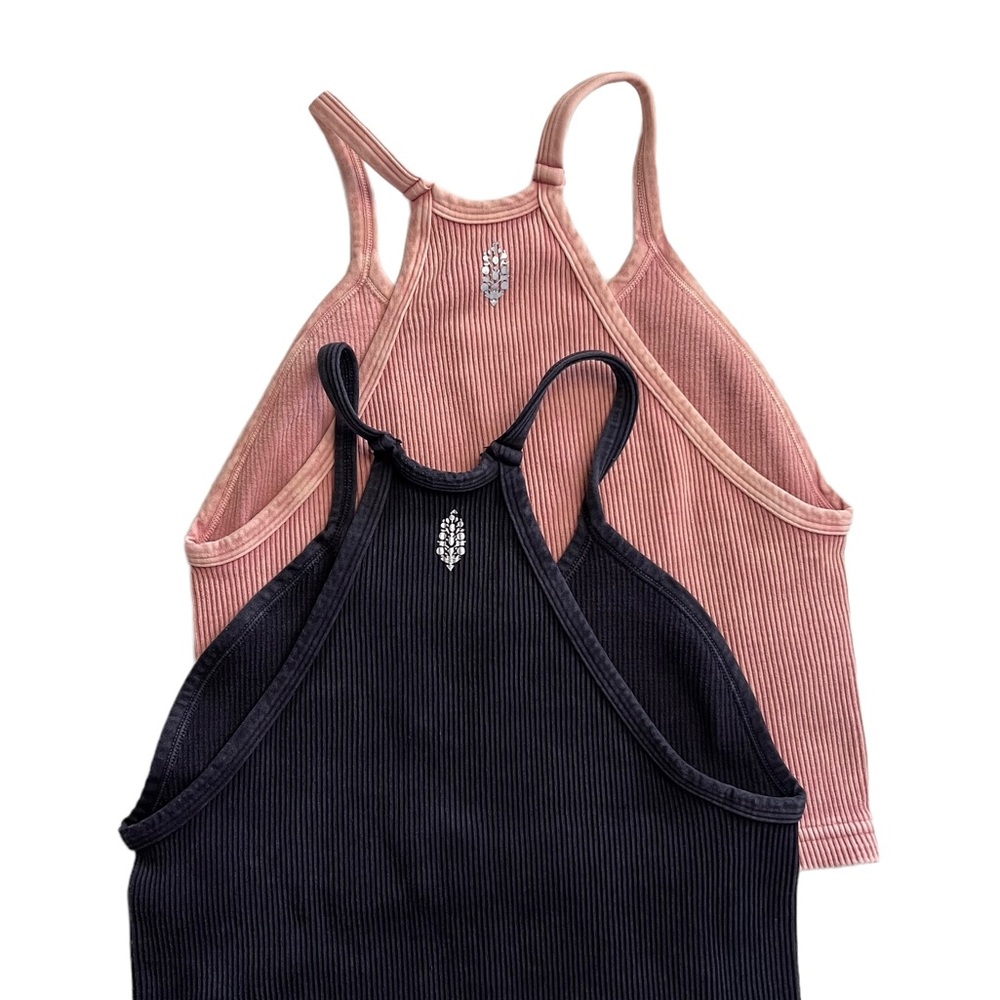 •SOLD• Free People Happiness Runs Crop Tank Top Bundle Black Pink White Size M/L - Picture 4 of 9